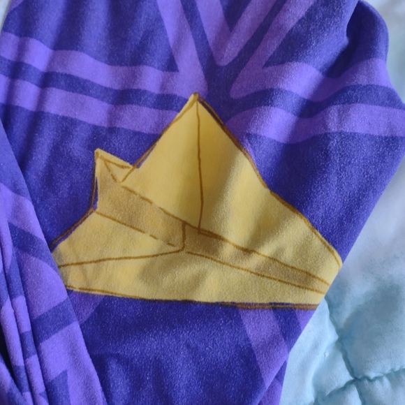 Lularoe tall and curvy paper airplane legging - Picture 3 of 4